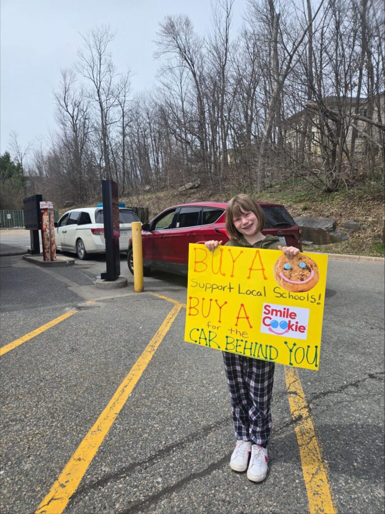 Huntsville and Gravenhurst Tim Horton's support area schools through the Smile Cookie Campaign