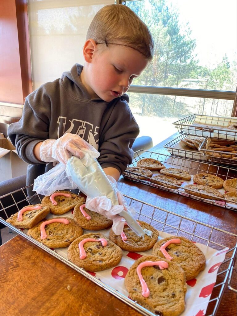 Huntsville and Gravenhurst Tim Horton's support area schools through the Smile Cookie Campaign